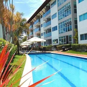 https://porto-plaza-flat-service-apt-106-terreo-junto-de-porto.portodegalinhashotels.com