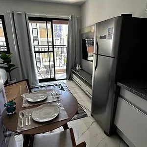 Perfeito Apto Completo E Confortavel Proximo A Moema E Congonhas São Paulo